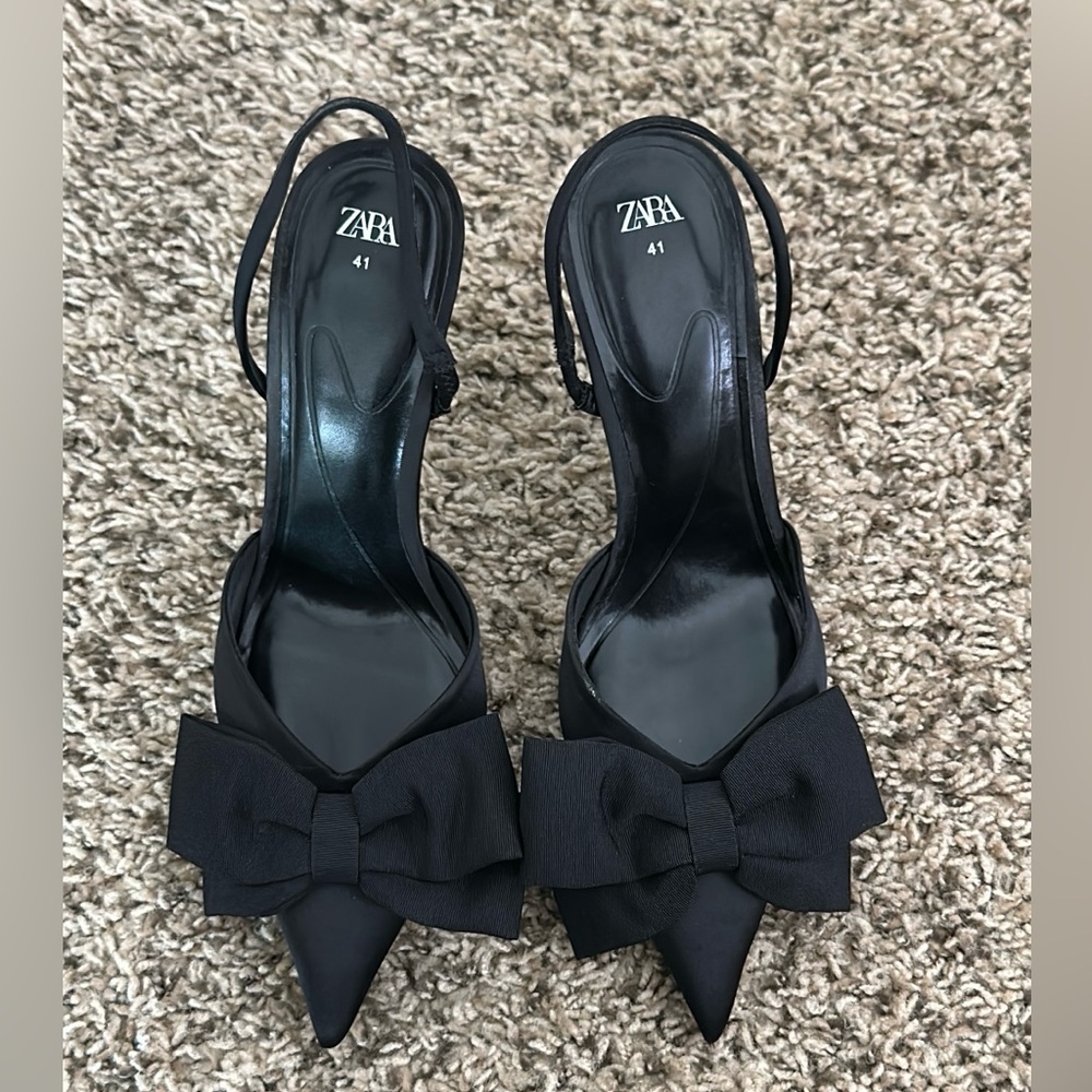 Zara Elegant Black Slingback Heels with Bow